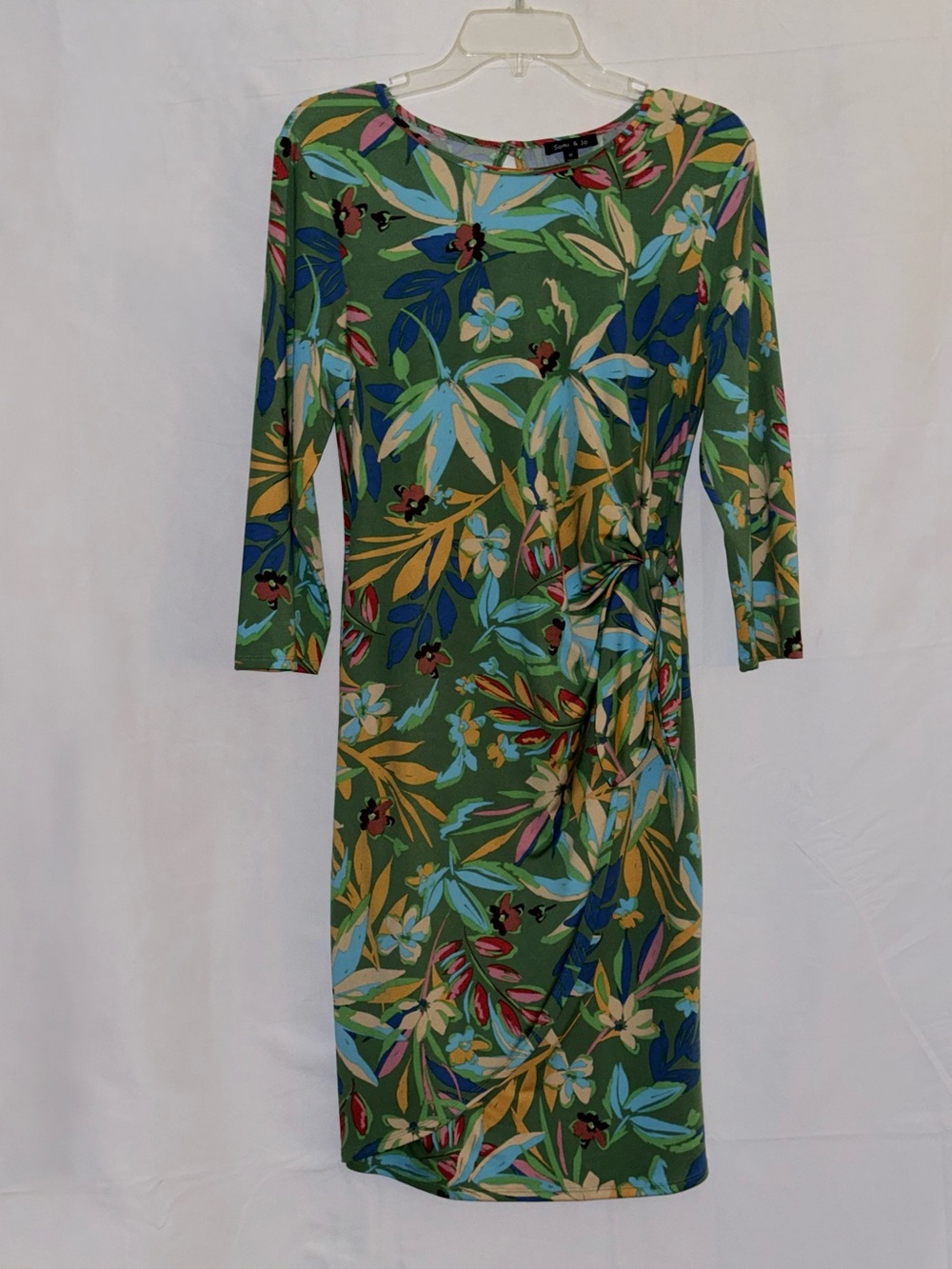Sami & Jo Green Floral Twist-Side Three-Quarter Length Sleeve Dress Size Medium